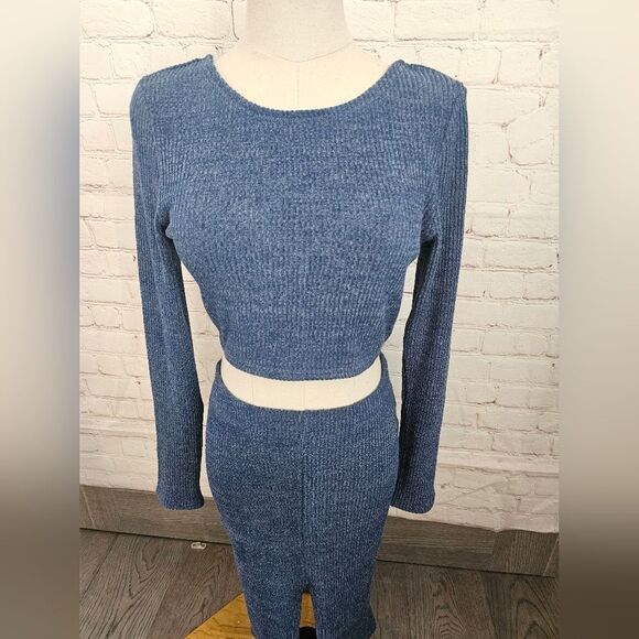 Revolve Toby Heart Ginger Anja Ribbed Skirt Set | Blue | Size 6 | NWT - Picture 8 of 12